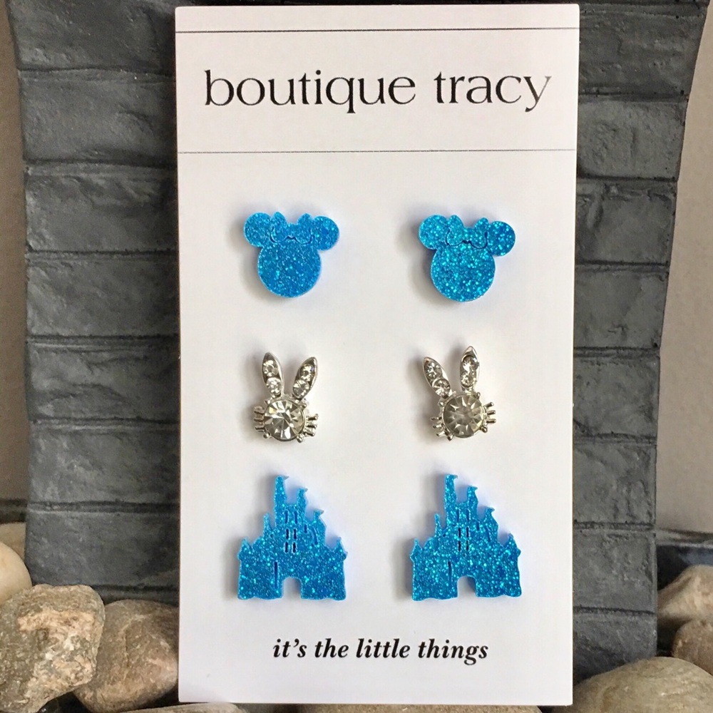 Trio Dainty Earrings IT’S THE LITTLE THINGS Card